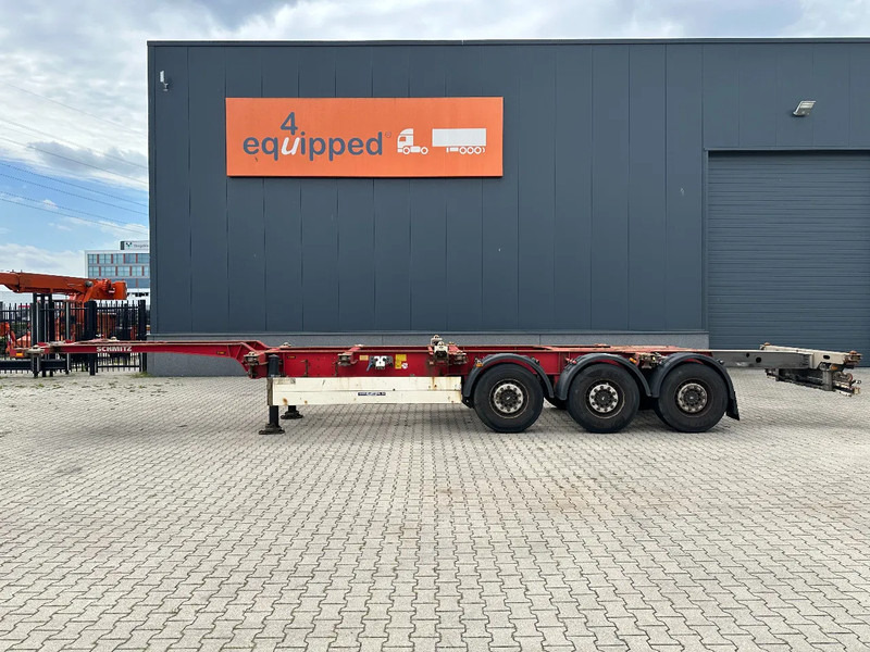 Schmitz Cargobull SCF 24 G MX 40FT HC-chassis, discbrakes, liftaxle, extendable at the rear, NL-chassis - Félpótkocsi cserefelépítményes: 3 kép. Schmitz Cargobull SCF 24 G MX 40FT HC-chassis, discbrakes, liftaxle, extendable at the rear, NL-chassis - Félpótkocsi cserefelépítményes: 3 kép.