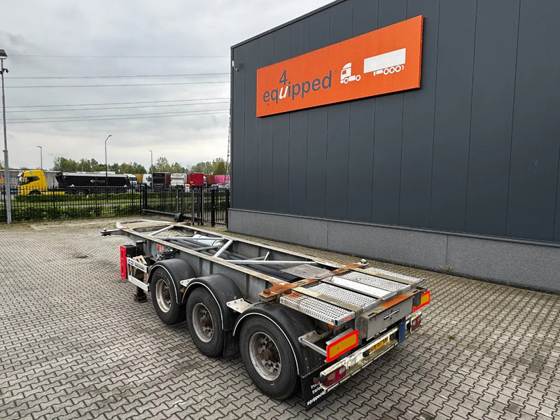 Van Hool 20FT /20FT SWAP ADR (EX/II, EX/III, FL, OX, AT), BPW, disc brakes, liftaxle, galvanized, ALCOA, NL-Chassis, empty weight 3.300KG - Félpótkocsi cserefelépítményes: 3 kép. Van Hool 20FT /20FT SWAP ADR (EX/II, EX/III, FL, OX, AT), BPW, disc brakes, liftaxle, galvanized, ALCOA, NL-Chassis, empty weight 3.300KG - Félpótkocsi cserefelépítményes: 3 kép.