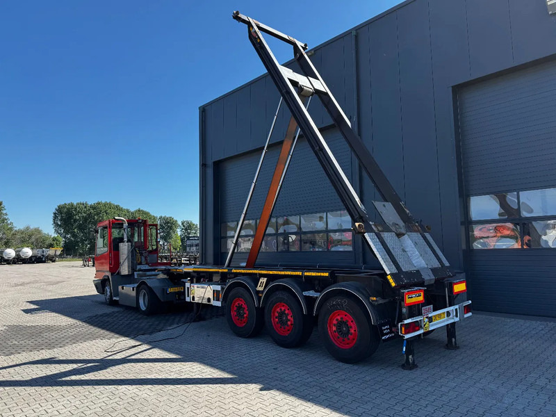 Van Hool 20FT, 66°/380V Tipping-chassis, ADR (EX/II, EX/III, FL, AT), SAF, 2 liftaxles, MOT - Félpótkocsi billenőplatós: 1 kép. Van Hool 20FT, 66°/380V Tipping-chassis, ADR (EX/II, EX/III, FL, AT), SAF, 2 liftaxles, MOT - Félpótkocsi billenőplatós: 1 kép.