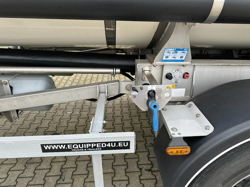 Tartályos félpótkocsi a következők szállításához élelmiszer Van Hool LEVENSMIDDELEN / 39.000L / 3-KAMMER / INOX / NL-Auflieger / APK: 05/2026: 16 kép. Tartályos félpótkocsi a következők szállításához élelmiszer Van Hool LEVENSMIDDELEN / 39.000L / 3-KAMMER / INOX / NL-Auflieger / APK: 05/2026: 16 kép.