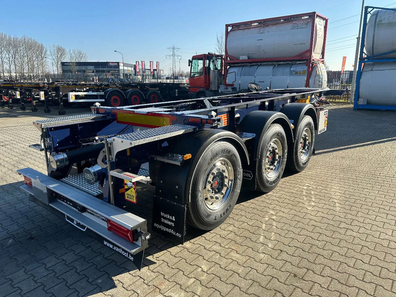 Van Hool NEW / DIRECT AVAILABLE 20FT ADR-CHASSIS, EMPTY WEIGHT: 3.300KG, DISCBRAKES, 3x available, ALU WHEELS - Félpótkocsi cserefelépítményes: 4 kép. Van Hool NEW / DIRECT AVAILABLE 20FT ADR-CHASSIS, EMPTY WEIGHT: 3.300KG, DISCBRAKES, 3x available, ALU WHEELS - Félpótkocsi cserefelépítményes: 4 kép.