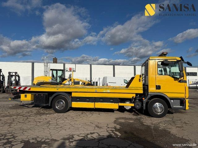 MAN TGL 12.220/Schiebeplateau/Hubbrille/Seilwinde - Vontató: 2 kép. MAN TGL 12.220/Schiebeplateau/Hubbrille/Seilwinde - Vontató: 2 kép.