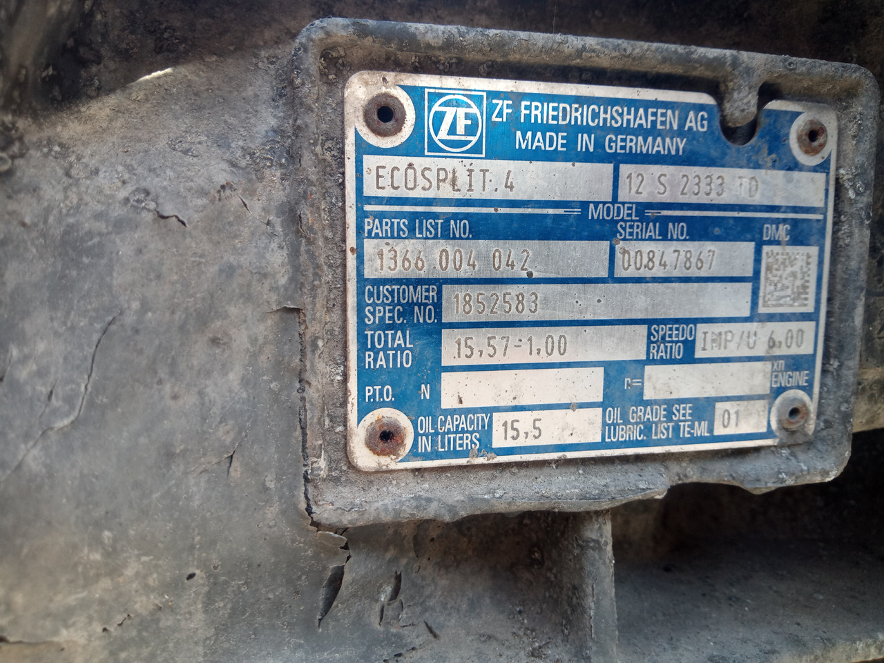 DAF XF106 - Sebességváltó: 5 kép. DAF XF106 - Sebességváltó: 5 kép.