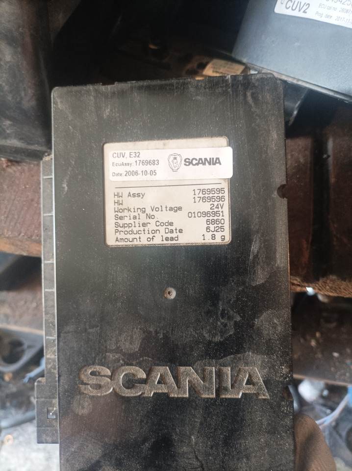 Scania Scania - ECU: 1 kép. Scania Scania - ECU: 1 kép.