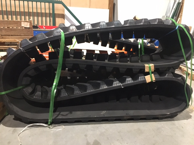 Rubber track for Challenger MT700 25 ", 30" and 36" - Lánctalp - Mezőgazdasági gépek: 2 kép. Rubber track for Challenger MT700 25 ", 30" and 36" - Lánctalp - Mezőgazdasági gépek: 2 kép.