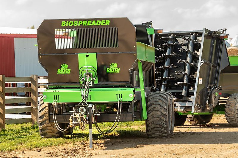 Dutch Biospreader 8020 PTX - Szervestrágyaszóró: 1 kép. Dutch Biospreader 8020 PTX - Szervestrágyaszóró: 1 kép.