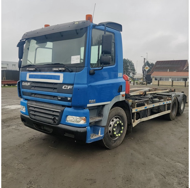 DAF CF 85 430 - Cserefelépítményes teherautó: 1 kép. DAF CF 85 430 - Cserefelépítményes teherautó: 1 kép.