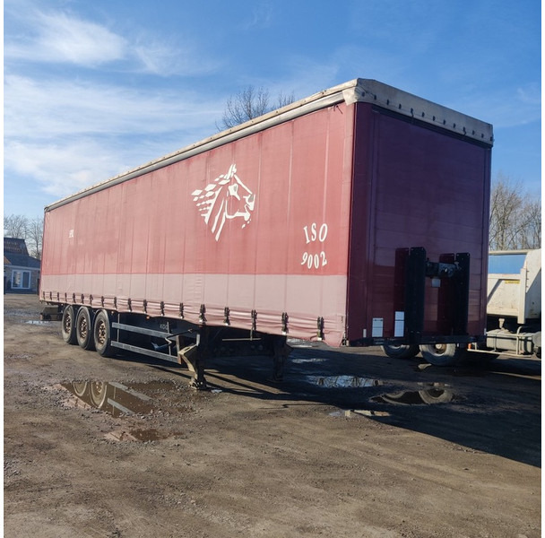 Kögel - Félpótkocsi dobozos: 2 kép. Kögel - Félpótkocsi dobozos: 2 kép.