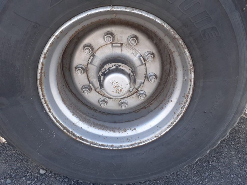 Lambrecht OPLEGGER - Platós félpótkocsi: 5 kép. Lambrecht OPLEGGER - Platós félpótkocsi: 5 kép.