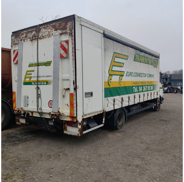 MAN TGL - Dobozos felépítményű teherautó: 5 kép. MAN TGL - Dobozos felépítményű teherautó: 5 kép.