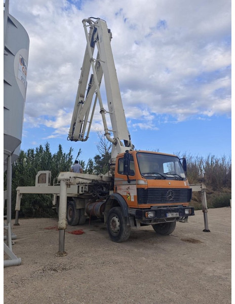 Mercedes-Benz 2629---POMP-32-M - Stabil betonszivattyú: 1 kép. Mercedes-Benz 2629---POMP-32-M - Stabil betonszivattyú: 1 kép.