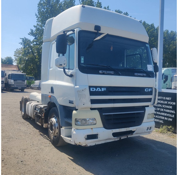 DAF CF - Nyergesvontató: 3 kép. DAF CF - Nyergesvontató: 3 kép.