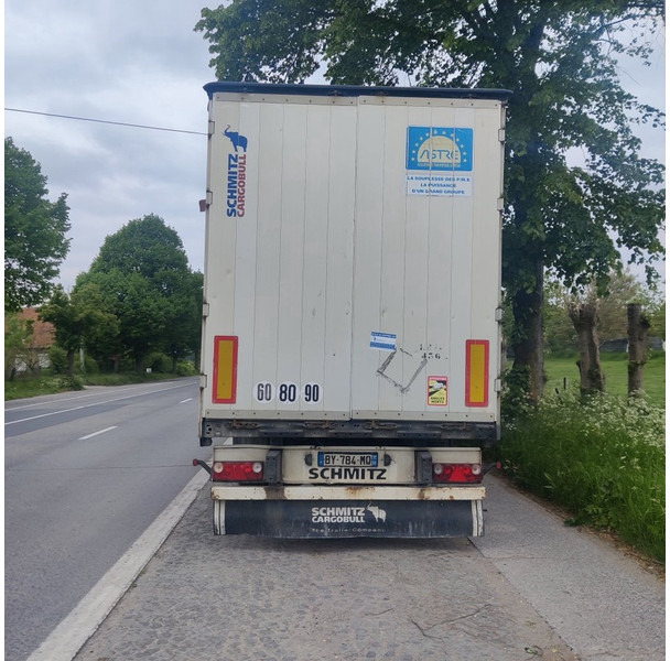 Schmitz Cargobull Huif - Félpótkocsi dobozos: 5 kép. Schmitz Cargobull Huif - Félpótkocsi dobozos: 5 kép.