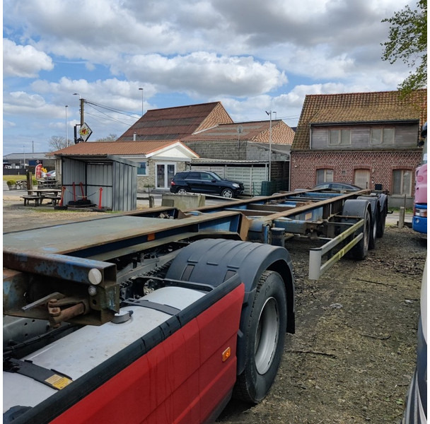 TTE Containersysteem - Félpótkocsi cserefelépítményes: 1 kép. TTE Containersysteem - Félpótkocsi cserefelépítményes: 1 kép.