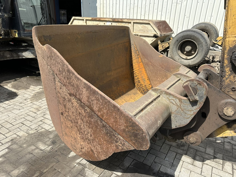 Lánctalpas kotró Caterpillar 329E L FULL HYDR - QUICK HITCH / SNELWISSEL - 29.7T - 179kW - 11.905h - CAMERA - A/C - BE MACHINE: 18 kép.