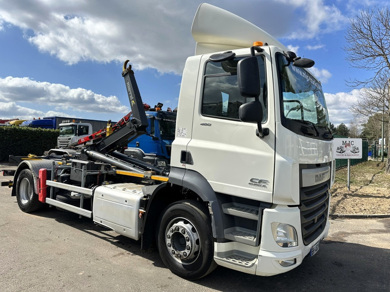 DAF CF 460 4x2 19T MARREL ABROLLKIPPER HAKEN - 5.10M + 1.30M Ausziehbarer Stoßstange - EURO 6 - 13L ENGINE - ZF AUTO - Horgos rakodó teherautó: 1 kép. DAF CF 460 4x2 19T MARREL ABROLLKIPPER HAKEN - 5.10M + 1.30M Ausziehbarer Stoßstange - EURO 6 - 13L ENGINE - ZF AUTO - Horgos rakodó teherautó: 1 kép.