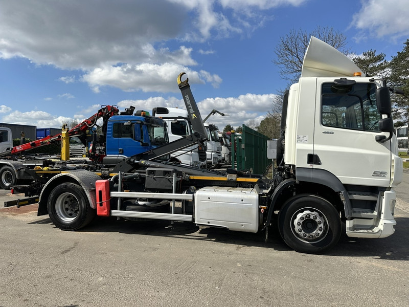 DAF CF 460 4x2 19T MARREL ABROLLKIPPER HAKEN - 5.10M + 1.30M Ausziehbarer Stoßstange - EURO 6 - 13L ENGINE - ZF AUTO - Horgos rakodó teherautó: 4 kép. DAF CF 460 4x2 19T MARREL ABROLLKIPPER HAKEN - 5.10M + 1.30M Ausziehbarer Stoßstange - EURO 6 - 13L ENGINE - ZF AUTO - Horgos rakodó teherautó: 4 kép.