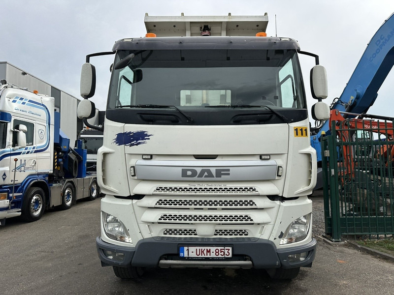 DAF CF 510 8x4 TIPPER - RETARDER - *334.000km* - 510HP~13L - MANUAL - BIG AXLES / HUB REDUCTION 13T - CRAMARO EL. COVER - Billenőplatós teherautó: 2 kép. DAF CF 510 8x4 TIPPER - RETARDER - *334.000km* - 510HP~13L - MANUAL - BIG AXLES / HUB REDUCTION 13T - CRAMARO EL. COVER - Billenőplatós teherautó: 2 kép.