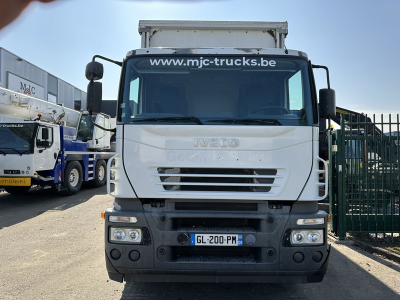 Iveco STRALIS 270 - 190S27 4x2 BACHER RIDELLES / BOX + ALU SIDE BOARDS - 6m90 - MANUAL ZF - EURO 3 - AIR SUSPENSION - Ponyvás teherautó: 2 kép. Iveco STRALIS 270 - 190S27 4x2 BACHER RIDELLES / BOX + ALU SIDE BOARDS - 6m90 - MANUAL ZF - EURO 3 - AIR SUSPENSION - Ponyvás teherautó: 2 kép.