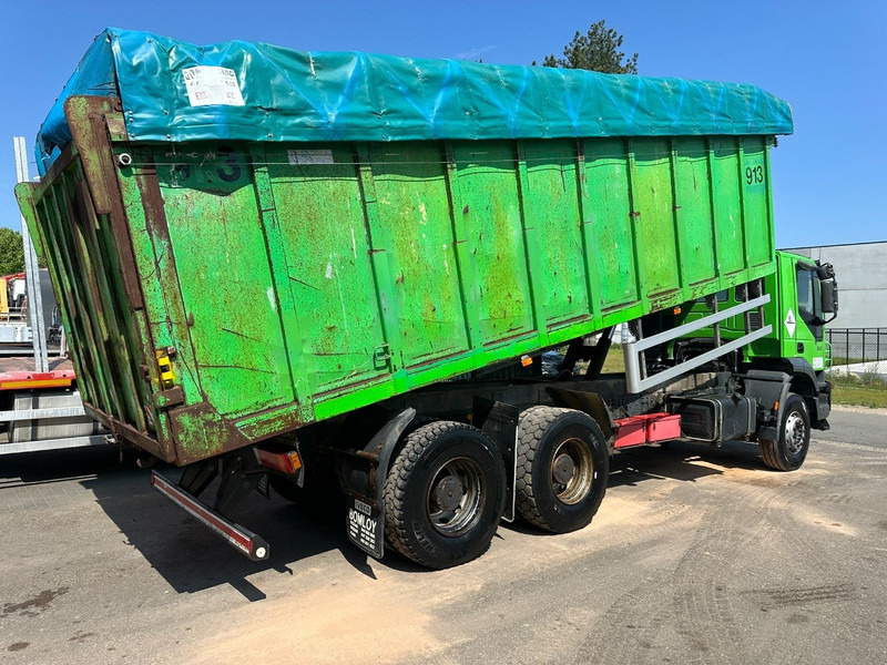 Iveco TRAKKER 310 6x4 STEEL TIPPER / KIPPER 35m³ - MANUAL ZF - BIG AXLES / HUB REDUCTION - STEEL SPRING / BLATT / LAMES - Billenőplatós teherautó: 4 kép. Iveco TRAKKER 310 6x4 STEEL TIPPER / KIPPER 35m³ - MANUAL ZF - BIG AXLES / HUB REDUCTION - STEEL SPRING / BLATT / LAMES - Billenőplatós teherautó: 4 kép.