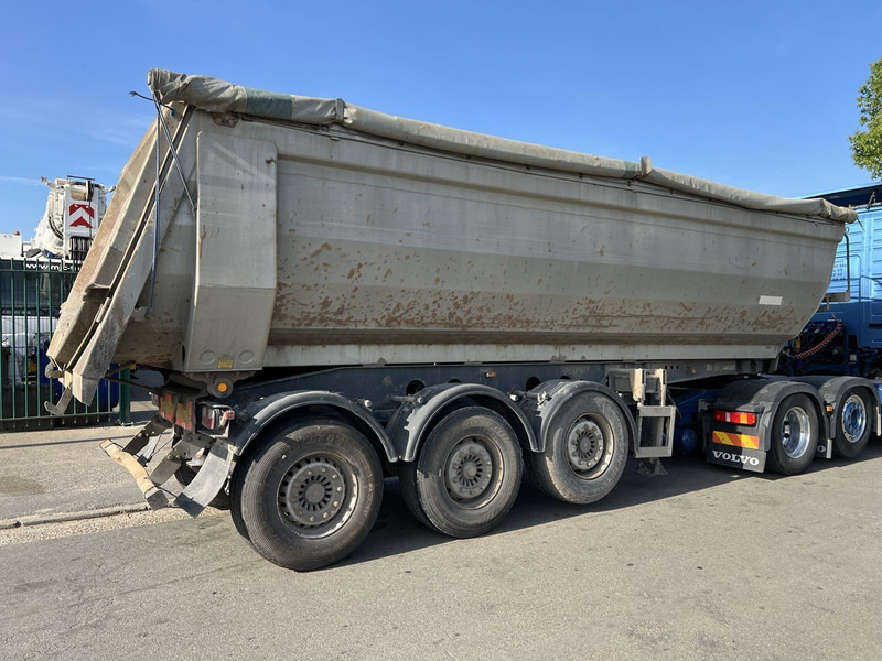 Kempf SKM 35/3 - 7,7m - 30m3 - LIFT AXLE - DISC BRAKES AIR SUSPENSION - STEEL CHASSIS - STEEL BODY - Félpótkocsi billenőplatós: 4 kép. Kempf SKM 35/3 - 7,7m - 30m3 - LIFT AXLE - DISC BRAKES AIR SUSPENSION - STEEL CHASSIS - STEEL BODY - Félpótkocsi billenőplatós: 4 kép.