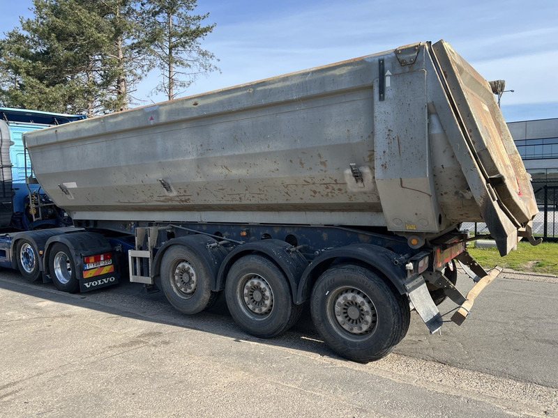 Kempf SKM 35/3 - 7,7m - 30m3 - LIFT AXLE - DISC BRAKES AIR SUSPENSION - STEEL CHASSIS - STEEL BODY - Félpótkocsi billenőplatós: 5 kép. Kempf SKM 35/3 - 7,7m - 30m3 - LIFT AXLE - DISC BRAKES AIR SUSPENSION - STEEL CHASSIS - STEEL BODY - Félpótkocsi billenőplatós: 5 kép.