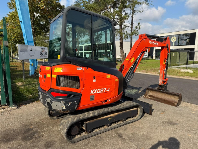 Kubota KX027-4 HAMMER LINES - *1860h* - HYDR QUICKHITCH - BLADE - CE - BE MACHINE - Minikotró: 4 kép. Kubota KX027-4 HAMMER LINES - *1860h* - HYDR QUICKHITCH - BLADE - CE - BE MACHINE - Minikotró: 4 kép.