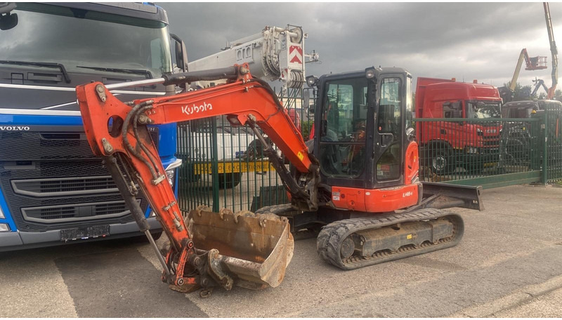 Kubota U48-4 FULL HYDR FUNCTIONS - *2300h* - BLADE - A/C - 3 BUCKETS - Minikotró: 1 kép. Kubota U48-4 FULL HYDR FUNCTIONS - *2300h* - BLADE - A/C - 3 BUCKETS - Minikotró: 1 kép.