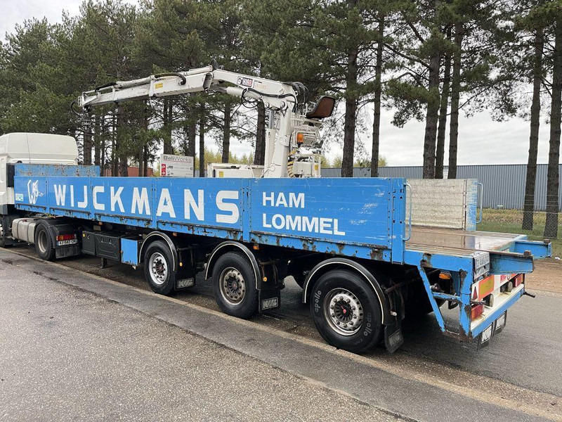 Kwb STEENOPLEGGER KRAAN HIAB R130-F2 - 2x EXT + ROTATOR -  2x STUURASSEN - SCHIJFREMMEN - SAF ASSEN - Platós félpótkocsi: 2 kép. Kwb STEENOPLEGGER KRAAN HIAB R130-F2 - 2x EXT + ROTATOR -  2x STUURASSEN - SCHIJFREMMEN - SAF ASSEN - Platós félpótkocsi: 2 kép.