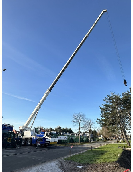 Liebherr LTM 1050-3.1 50T - 38M - 6x4x6 - 45.000km 7527h - TELMA - CE - TOP CONDITION - BE MACHINE - Terepjáró autódaru: 3 kép. Liebherr LTM 1050-3.1 50T - 38M - 6x4x6 - 45.000km 7527h - TELMA - CE - TOP CONDITION - BE MACHINE - Terepjáró autódaru: 3 kép.