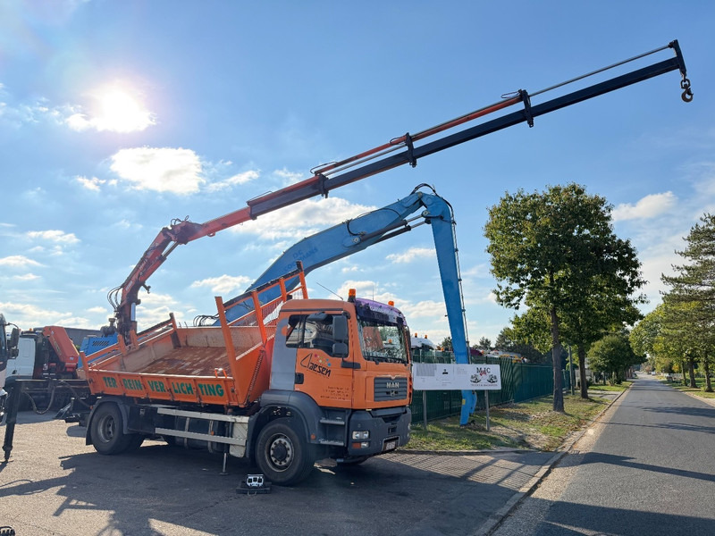 MAN TGA 18.310 4x4 Hydro-drive 2-SEITEN KIPPER + KRAN ATLAS 165 (4x) + RADIO - BE truck - Billenőplatós teherautó, Darus autó: 1 kép. MAN TGA 18.310 4x4 Hydro-drive 2-SEITEN KIPPER + KRAN ATLAS 165 (4x) + RADIO - BE truck - Billenőplatós teherautó, Darus autó: 1 kép.