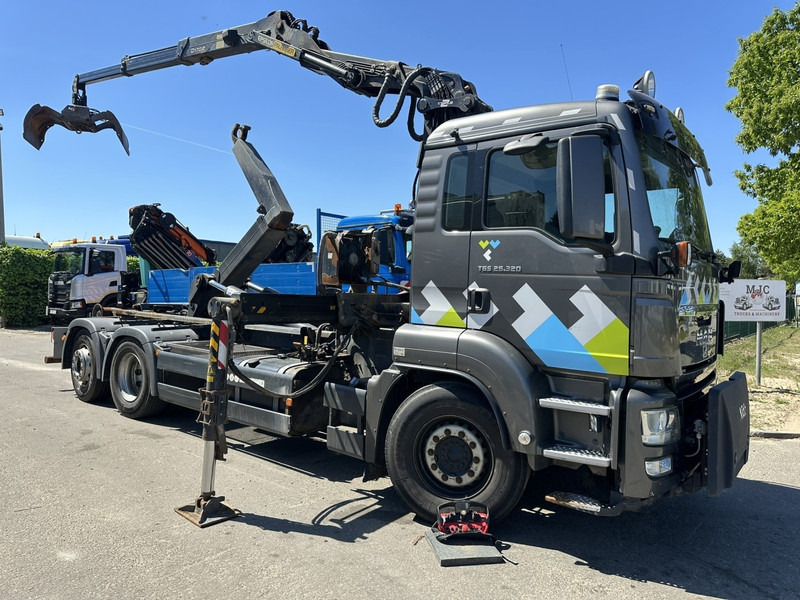 MAN TGS 26.320 6X2-4 BL EEV + CRANE EPSILON Q170Z95TR + GRABBER - LIFT/STEERING AXLE - *266.000km* - NL TRUCK - Horgos rakodó teherautó, Darus autó: 1 kép. MAN TGS 26.320 6X2-4 BL EEV + CRANE EPSILON Q170Z95TR + GRABBER - LIFT/STEERING AXLE - *266.000km* - NL TRUCK - Horgos rakodó teherautó, Darus autó: 1 kép.