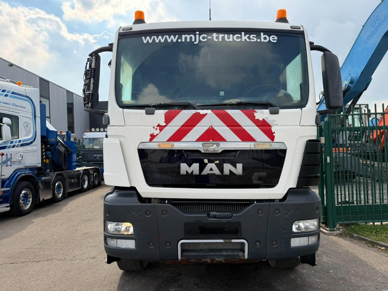 MAN TGS 41.360 8x4 - *EURO 3* TIPPER - FLIEGL PUSH TIPPER - BIG AXLES / HUB REDUCTION - STEEL SPRING - AS TRONIC AUTOMATIC - Billenőplatós teherautó: 2 kép. MAN TGS 41.360 8x4 - *EURO 3* TIPPER - FLIEGL PUSH TIPPER - BIG AXLES / HUB REDUCTION - STEEL SPRING - AS TRONIC AUTOMATIC - Billenőplatós teherautó: 2 kép.