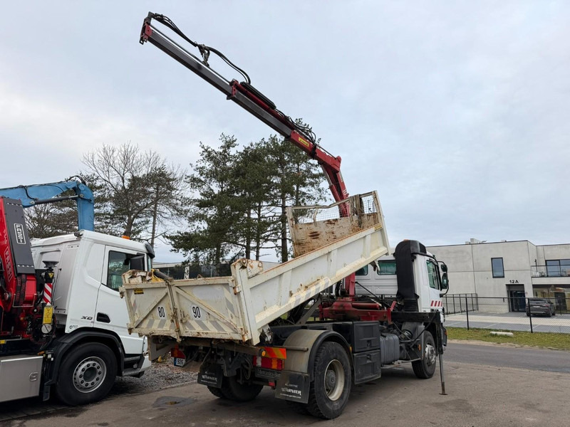 Mercedes-Benz ACTROS 1832 MP2 4x2 2-WAY TIPPER + CRANE - HMF 1063 K 2 - 5/6F - BORDMATIC - EPS 3 PEDALES - BIG AXLE HUB REDUCTION - 356.000km - FR TRUCK - Billenőplatós teherautó, Darus autó: 4 kép. Mercedes-Benz ACTROS 1832 MP2 4x2 2-WAY TIPPER + CRANE - HMF 1063 K 2 - 5/6F - BORDMATIC - EPS 3 PEDALES - BIG AXLE HUB REDUCTION - 356.000km - FR TRUCK - Billenőplatós teherautó, Darus autó: 4 kép.