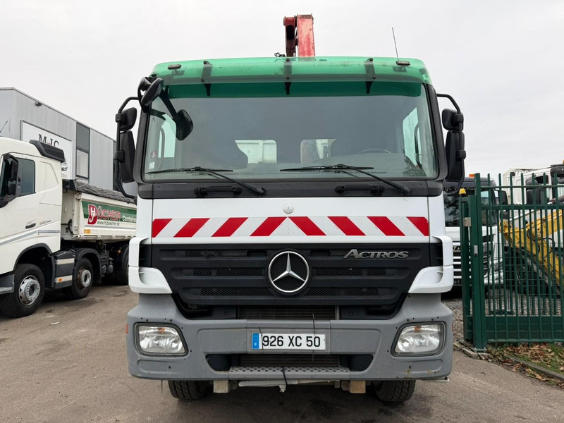 Mercedes-Benz ACTROS 1832 MP2 4x2 2-WAY TIPPER + CRANE - HMF 1063 K 2 - 5/6F - BORDMATIC - EPS 3 PEDALES - BIG AXLE HUB REDUCTION - 356.000km - FR TRUCK - Billenőplatós teherautó, Darus autó: 2 kép. Mercedes-Benz ACTROS 1832 MP2 4x2 2-WAY TIPPER + CRANE - HMF 1063 K 2 - 5/6F - BORDMATIC - EPS 3 PEDALES - BIG AXLE HUB REDUCTION - 356.000km - FR TRUCK - Billenőplatós teherautó, Darus autó: 2 kép.