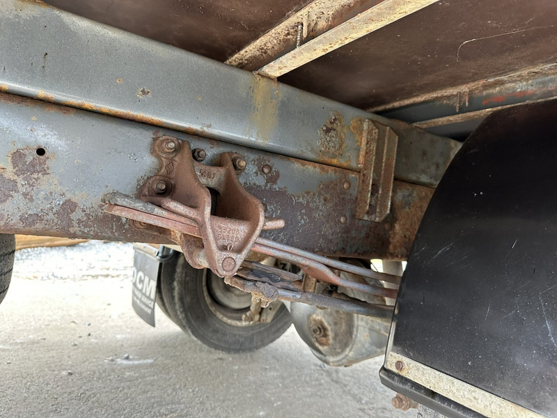 Nissan ATLEON 120 PICK-UP - STEEL SPRING - MANUAL - BELGIAN TRUCK - Platós teherautó: 5 kép. Nissan ATLEON 120 PICK-UP - STEEL SPRING - MANUAL - BELGIAN TRUCK - Platós teherautó: 5 kép.