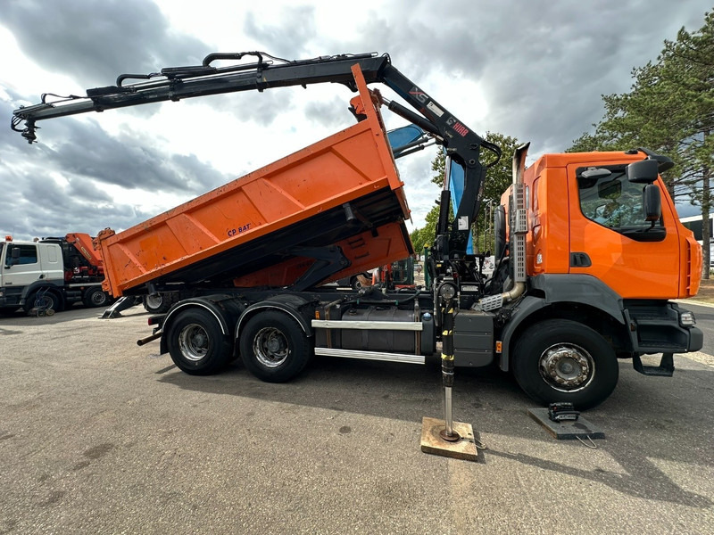 Renault KERAX 380 DXI 6x4 TIPPER + CRANE HIAB 144 B-3 - RADIO - *246.000km* - RETARDER - BORDMATIC - EURO 5 - Billenőplatós teherautó, Darus autó: 3 kép. Renault KERAX 380 DXI 6x4 TIPPER + CRANE HIAB 144 B-3 - RADIO - *246.000km* - RETARDER - BORDMATIC - EURO 5 - Billenőplatós teherautó, Darus autó: 3 kép.