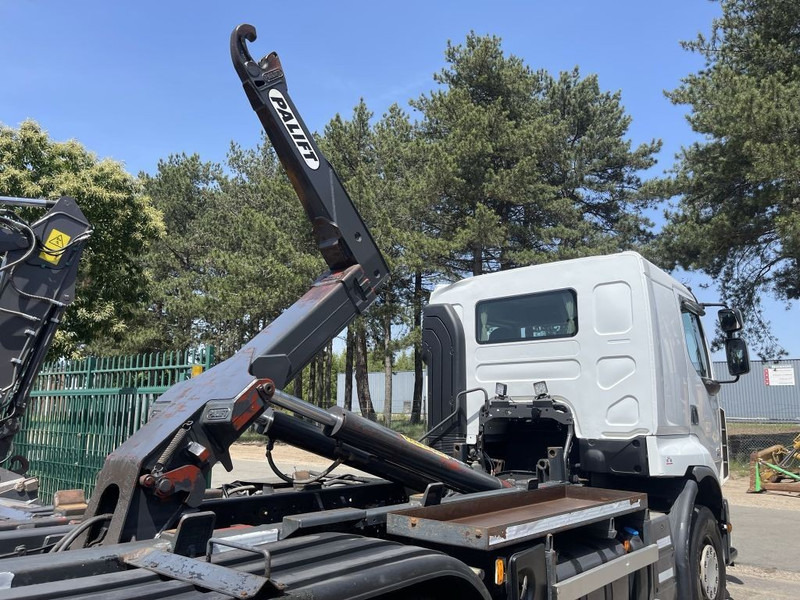 Horgos rakodó teherautó Renault Lander 450 DXI EURO 5 - 6x4 - 20T PALLIFT HAAKSYSTEEM / ABROLLKIPPER / GANCHO / PORTE CONTAINER - BLATT / AP ACHSEN - BE TRUCK: 12 kép.