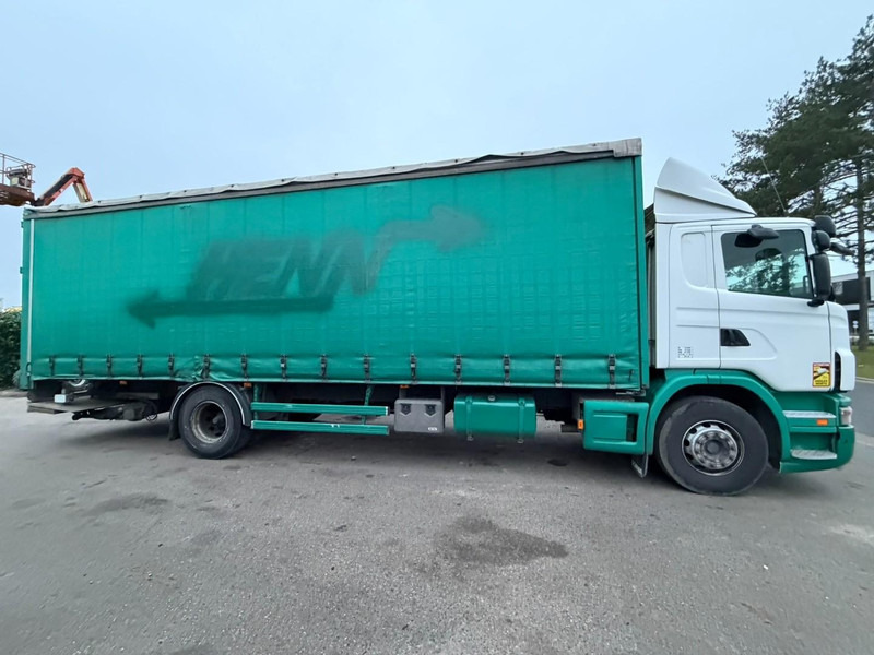 Scania G360 4x2 CURTAINSIDE BOX (9m20 x 2m55 x 2m50) - RETARDER - MANUAL - TAILLIFT - EURO 5 - SLEEPERCAB - SPOILERS - Ponyvás teherautó: 4 kép. Scania G360 4x2 CURTAINSIDE BOX (9m20 x 2m55 x 2m50) - RETARDER - MANUAL - TAILLIFT - EURO 5 - SLEEPERCAB - SPOILERS - Ponyvás teherautó: 4 kép.