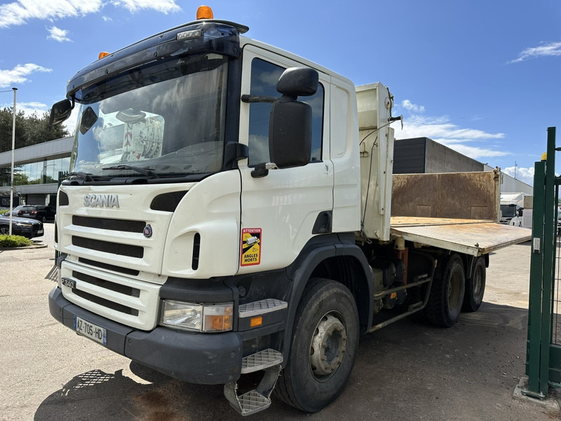 Scania P340 6x4 TIPPER / KIPPER - BORDMATIC - MANUAL - BIG AXLES / AP ACHSEN - SPRING / BLATT - *355.000km* - EURO 4 - Billenőplatós teherautó: 5 kép. Scania P340 6x4 TIPPER / KIPPER - BORDMATIC - MANUAL - BIG AXLES / AP ACHSEN - SPRING / BLATT - *355.000km* - EURO 4 - Billenőplatós teherautó: 5 kép.