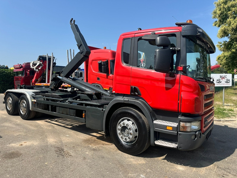 Scania P380 6x4 HOOKLIFT HIAB 25T - 6100mm - A/C - CAMERA - E4 - AIR SUSPENSION - BE TRUCK - Horgos rakodó teherautó: 1 kép. Scania P380 6x4 HOOKLIFT HIAB 25T - 6100mm - A/C - CAMERA - E4 - AIR SUSPENSION - BE TRUCK - Horgos rakodó teherautó: 1 kép.