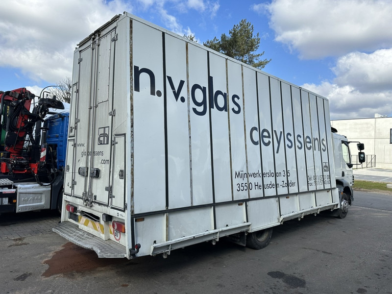 DAF LF 55.250 12T - GLASTRANSPORT / GLASRESTEEL - AIR SUSPENSION - EURO 4 - BELGIAN REGISTRATION - Teherautó: 4 kép. DAF LF 55.250 12T - GLASTRANSPORT / GLASRESTEEL - AIR SUSPENSION - EURO 4 - BELGIAN REGISTRATION - Teherautó: 4 kép.