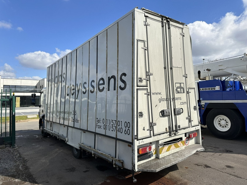 DAF LF 55.250 12T - GLASTRANSPORT / GLASRESTEEL - AIR SUSPENSION - EURO 4 - BELGIAN REGISTRATION - Teherautó: 5 kép. DAF LF 55.250 12T - GLASTRANSPORT / GLASRESTEEL - AIR SUSPENSION - EURO 4 - BELGIAN REGISTRATION - Teherautó: 5 kép.