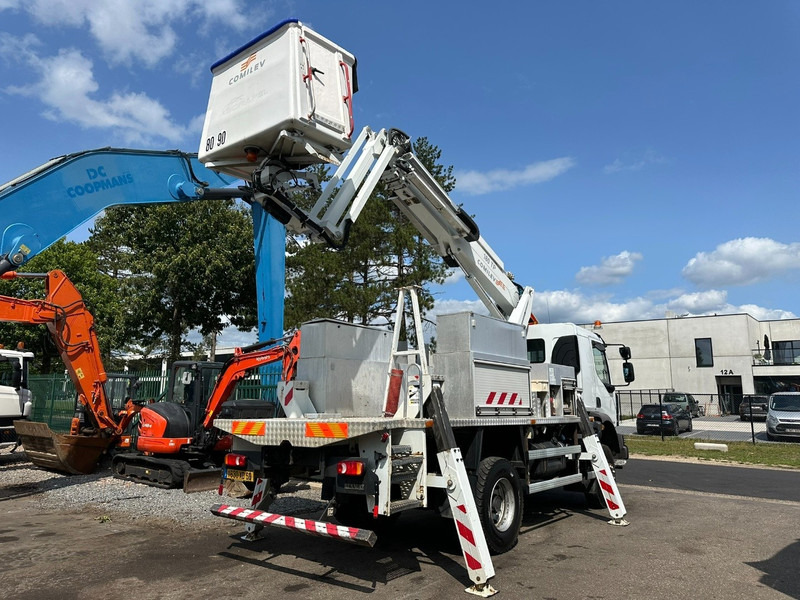 Renault MIDLUM 280dxi 4x4 18m SKYLIFT / HUBARBEITSBÜHNE - COMILEV 180 TP - NACELLE / HOOGWERKER - 182.000km - MANUAL - GOOD CONDITION - Teherautó: 5 kép. Renault MIDLUM 280dxi 4x4 18m SKYLIFT / HUBARBEITSBÜHNE - COMILEV 180 TP - NACELLE / HOOGWERKER - 182.000km - MANUAL - GOOD CONDITION - Teherautó: 5 kép.
