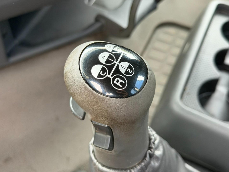 Billenőplatós teherautó Volvo FH 400 8X4 TIPPER (insulated/isolé) - MANUAL 3+3 - STEEL SPRING / BLATT - EURO 5 - TUV 01/2026 - AXLES HUB REDUCTION - BE TRUCK: 15 kép.