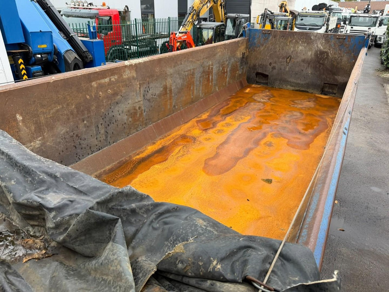 Billenőplatós teherautó Volvo FH 400 8X4 TIPPER (insulated/isolé) - MANUAL 3+3 - STEEL SPRING / BLATT - EURO 5 - TUV 01/2026 - AXLES HUB REDUCTION - BE TRUCK: 10 kép.