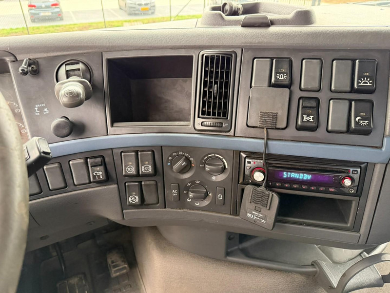 Billenőplatós teherautó Volvo FH 400 8X4 TIPPER (insulated/isolé) - MANUAL 3+3 - STEEL SPRING / BLATT - EURO 5 - TUV 01/2026 - AXLES HUB REDUCTION - BE TRUCK: 14 kép.