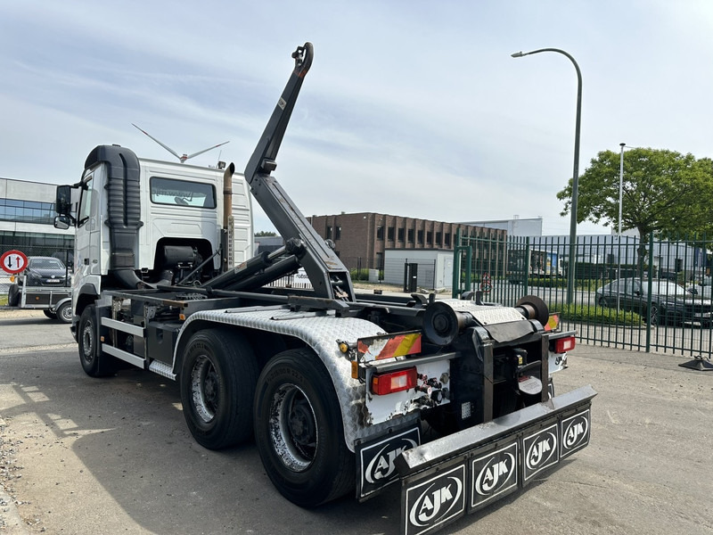 Volvo FH 460 6X4 HOOKLIFT AJK 20T - 5430mm - HUB REDUCTION / STEEL SPRING - I-SHIFT - EURO 5 - A/C - BE TRUCK - Horgos rakodó teherautó: 5 kép. Volvo FH 460 6X4 HOOKLIFT AJK 20T - 5430mm - HUB REDUCTION / STEEL SPRING - I-SHIFT - EURO 5 - A/C - BE TRUCK - Horgos rakodó teherautó: 5 kép.