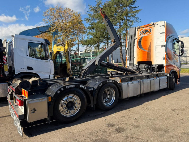 Volvo FH 460 6x2 GLOBE XL AJK HOOKLIFT - *FULL AIR* - DYNAMIC STEERING - I PARK COOL - LIFT + STEERING - ALCOA - BE TRUCK - TOP CONDITION - Horgos rakodó teherautó: 5 kép. Volvo FH 460 6x2 GLOBE XL AJK HOOKLIFT - *FULL AIR* - DYNAMIC STEERING - I PARK COOL - LIFT + STEERING - ALCOA - BE TRUCK - TOP CONDITION - Horgos rakodó teherautó: 5 kép.