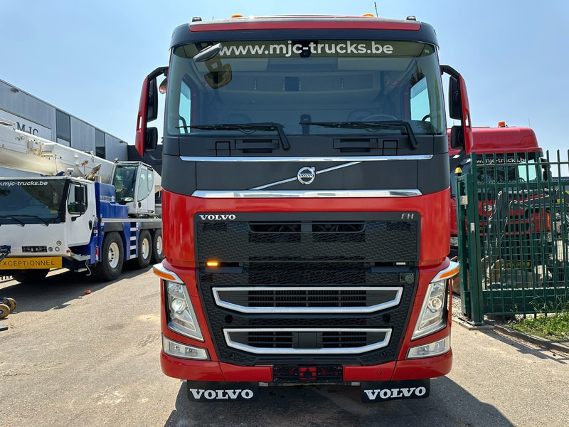 Volvo FH 540 6x4 HOOKLIFT 20T - RETARDER - LIFT AXLE - I-park Cool - SLEEPERCAB - E6 - BE TRUCK - Horgos rakodó teherautó: 2 kép. Volvo FH 540 6x4 HOOKLIFT 20T - RETARDER - LIFT AXLE - I-park Cool - SLEEPERCAB - E6 - BE TRUCK - Horgos rakodó teherautó: 2 kép.